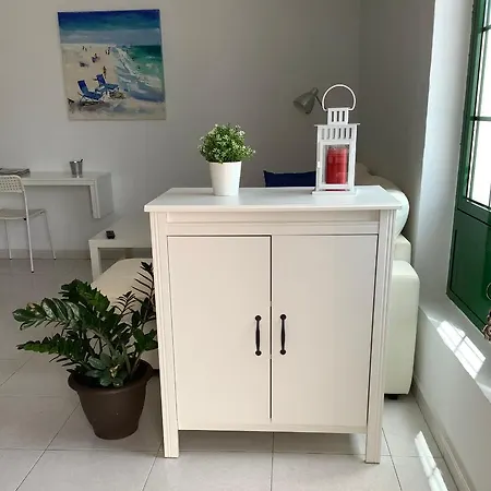 Vrys Close To The Apartment Puerto del Carmen (Lanzarote)